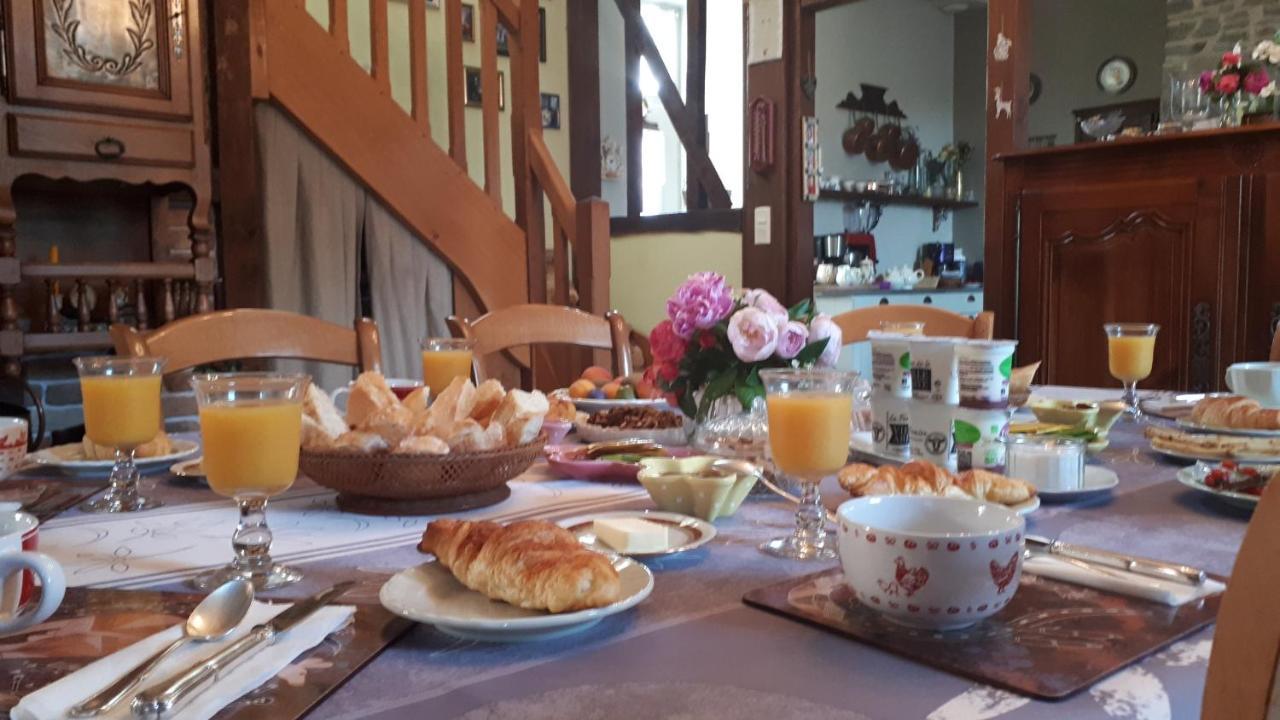 Bed and Breakfast Les sources à Poilley  Extérieur photo